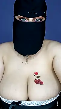 Snapshot of shosho500500 chatting on 11-04-25, 09:58 shosho500500 online show from 11-04-25, 09:58