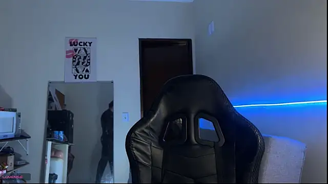 Lucasfit24 online show from 05-18-26, 04:07