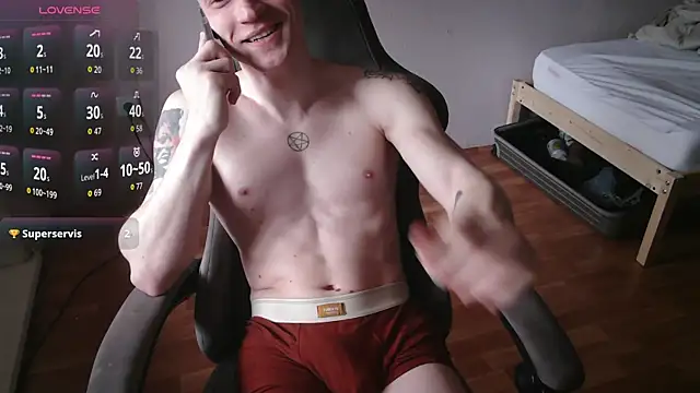 Snapshot of johnny_positive chatting on 04-03-26, 06:44 johnny positive online show from 04-03-26, 06:44