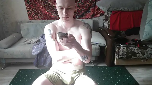 Snapshot of johnny_positive chatting on 05-15-26, 04:08 johnny positive online show from 05-15-26, 04:08