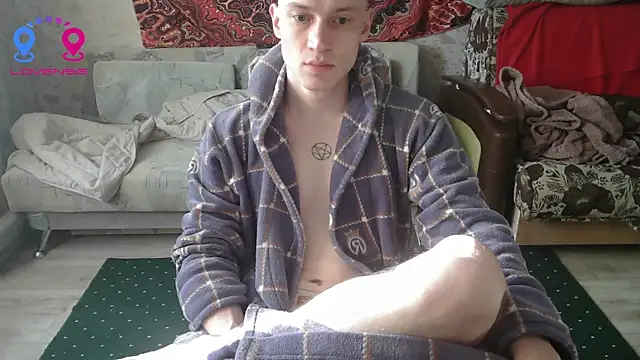 Snapshot of johnny_positive chatting on 05-20-26, 03:02 johnny positive online show from 05-20-26, 03:02