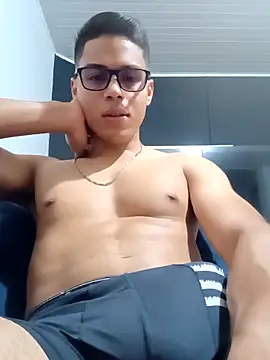 HornyTiger744 online show from 02-26-26, 01:15