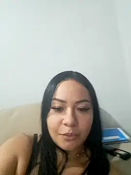 Novinhabonequinha3 online show from 01-15-25, 09:51