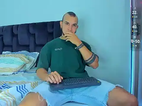 austinoficial online show from 02-08-26, 08:34