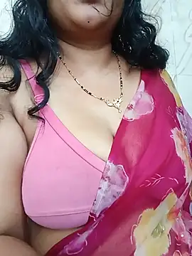 Snapshot of Haseena_Baby chatting on 06-20-26, 02:36 Haseena Baby online show from 06-20-26, 02:36