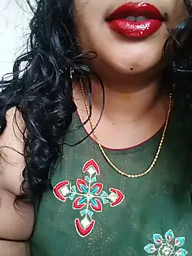 Snapshot of Haseena_Baby chatting on 06-24-26, 05:39 Haseena Baby online show from 06-24-26, 05:39