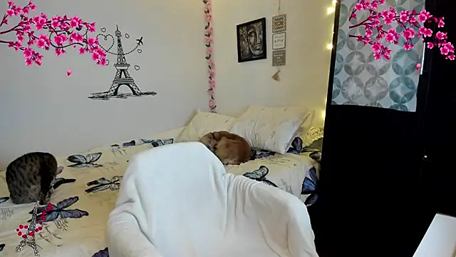 Snapshot of nataparis chatting on 03-10-26, 11:54 nataparis online show from 03-10-26, 11:54