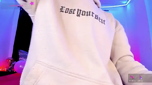 Ethan Boyy online show from 04-06-26, 04:19