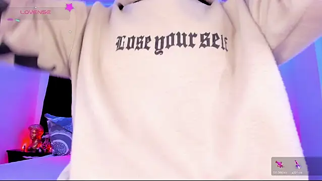 Ethan Boyy online show from 05-05-26, 04:59
