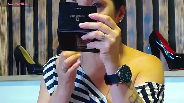 Tory Lovi online show from 03-23-26, 05:44