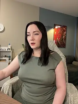 Snapshot of Kiss_My_Body chatting on 02-27-26, 01:33 Kiss My Body online show from 02-27-26, 01:33