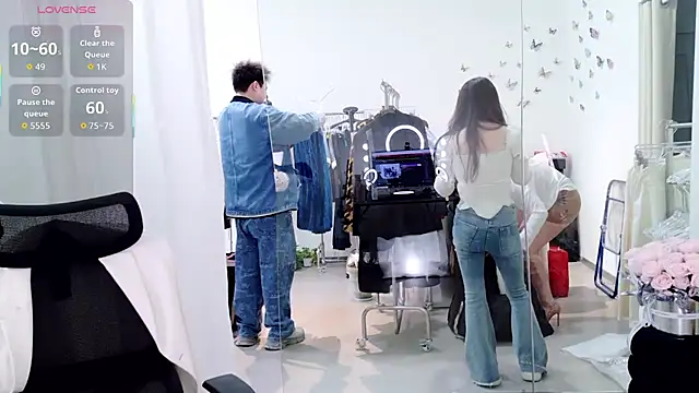 Snapshot of miaomiao-777 chatting on 03-29-26, 04:45 miaomiao-777 online show from 03-29-26, 04:45