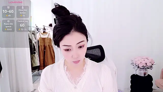 Snapshot of miaomiao-777 chatting on 04-12-26, 01:21 miaomiao-777 online show from 04-12-26, 01:21