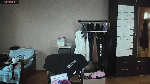  Roselina  online show from 06-28-26, 04:46