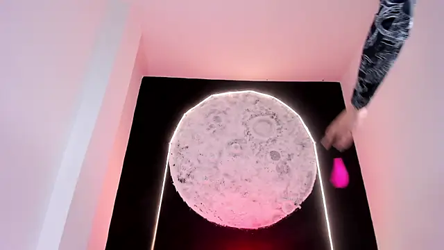 EthaanCox online show from 11-08-25, 09:02