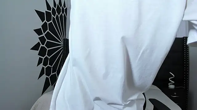 EthaanCox online show from 03-03-26, 08:37