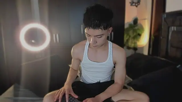 alanblack1 online show from 03-30-26, 09:38