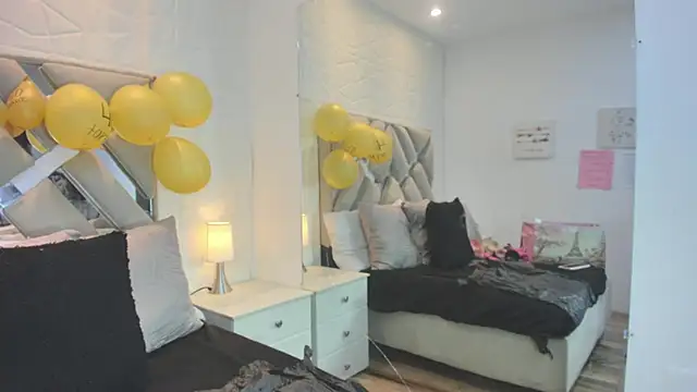 raquell moore online show from 01-08-26, 03:58