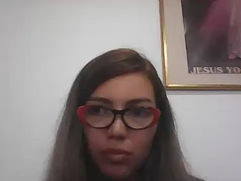 VittoriaTaylor online show from 02-04-25, 07:55