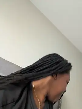 xoxoHotCoCo online show from 04-14-26, 02:34