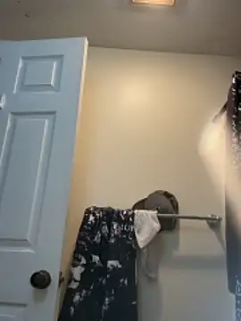 hornycouple818 online show from 02-09-26, 02:43