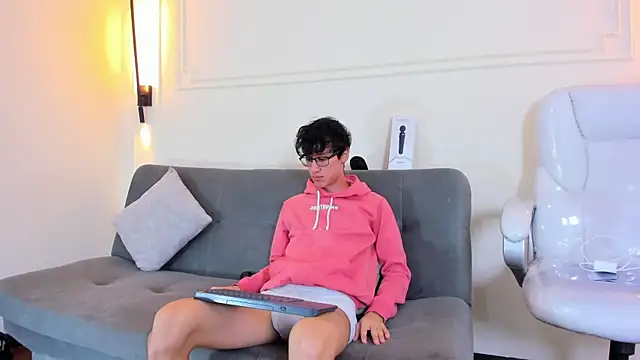 Cum hunters online show from 01-08-26, 03:20