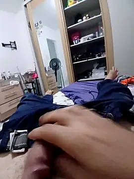 jacaranduba07 online show from 12-19-25, 09:38