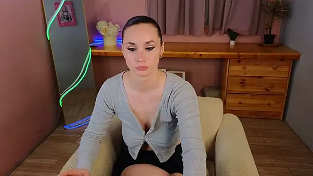 too sexxxy online show from 05-17-26, 03:08
