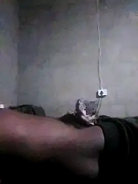 Snapshot of LaneYam chatting on 03-20-26, 06:35 LaneYam online show from 03-20-26, 06:35