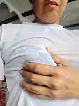 squirt-secret online show from 02-01-25, 07:44