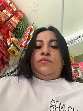 Snapshot of Miia_Jazmin chatting on 12-22-25, 12:02 Miia Jazmin online show from 12-22-25, 12:02