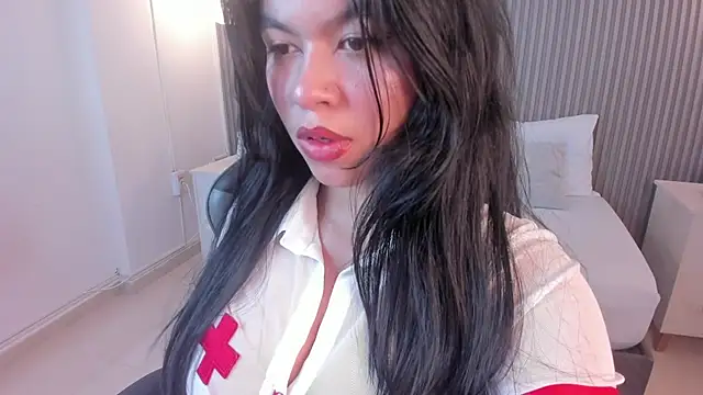 adarna13  online show from 04-17-26, 07:39