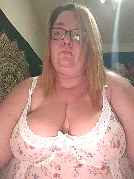 diosacurvy1984 online show from 02-05-26, 11:20