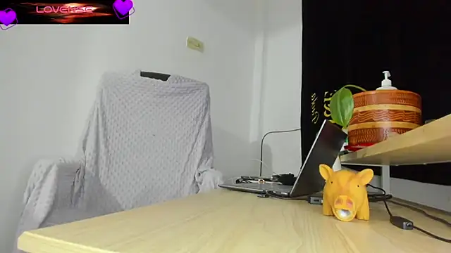 VioletParkker online show from 03-28-26, 02:33