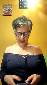 ilonna2025 online show from 03-16-25, 09:26