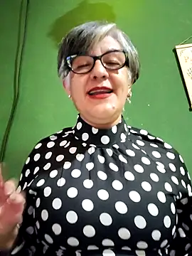 ilonna2025 online show from 09-21-25, 07:21