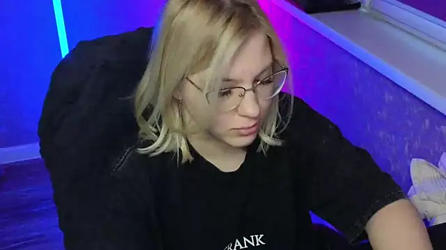 HotBrandyX online show from 02-27-25, 02:21