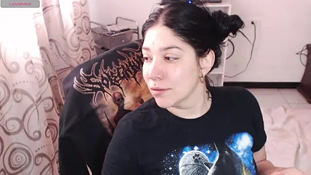 sharonnleon online show from 05-27-26, 01:41