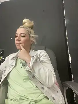 viktoria davis  online show from 01-05-26, 10:24