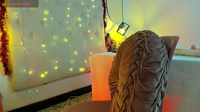 Michelle Jaramillo online show from 02-13-25, 10:54