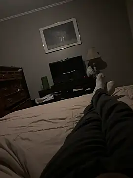 Snapshot of biggzee6 chatting on 03-29-26, 04:56 biggzee6 online show from 03-29-26, 04:56