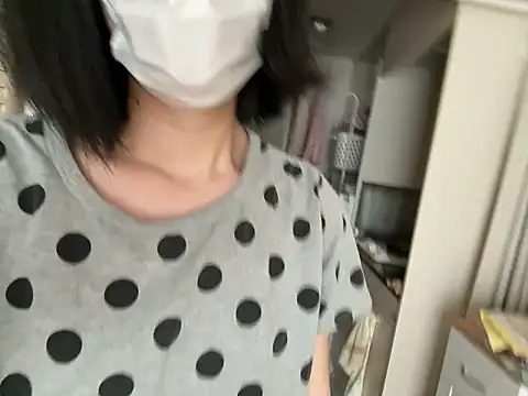 Snapshot of riri_riri_jp chatting on 07-14-26, 11:54 riri riri jp online show from 07-14-26, 11:54