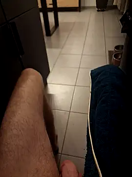 guilove5 online show from 01-19-25, 08:30