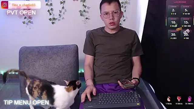 Tina 4 Charlie online show from 05-14-26, 02:57