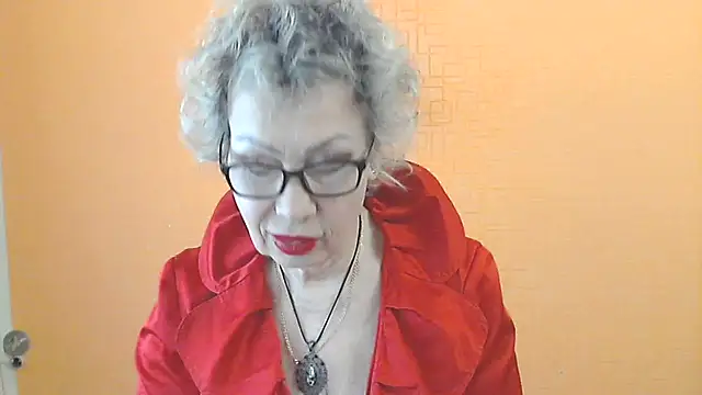 Snapshot of NessyJenixs chatting on 05-02-26, 07:13 NessyJenixs online show from 05-02-26, 07:13