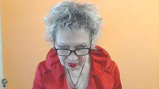 Snapshot of NessyJenixs chatting on 05-08-26, 01:38 NessyJenixs online show from 05-08-26, 01:38