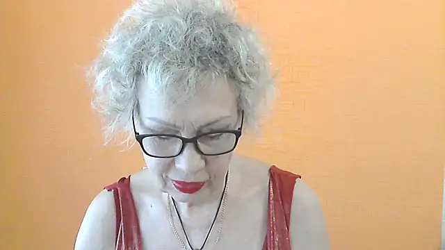 Snapshot of NessyJenixs chatting on 06-09-26, 06:47 NessyJenixs online show from 06-09-26, 06:47