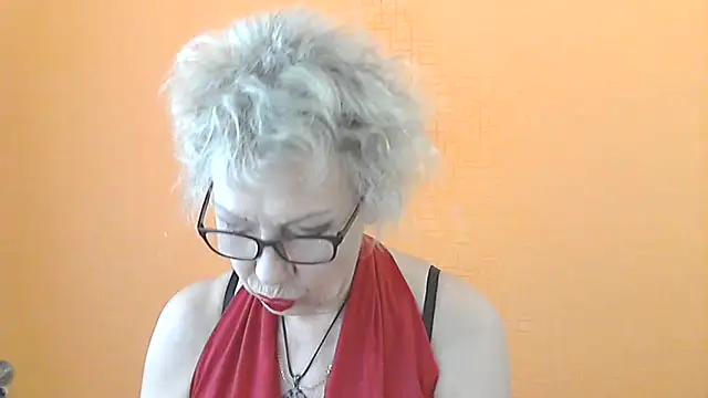 NessyJenixs online show from 06-14-26, 06:37