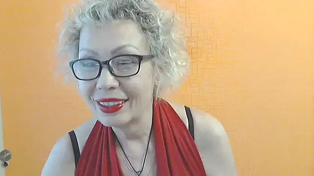 NessyJenixs online show from 06-19-26, 01:15