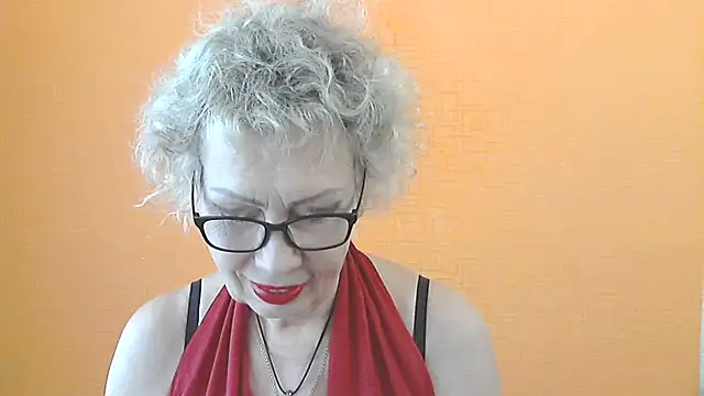 NessyJenixs online show from 06-23-26, 07:06